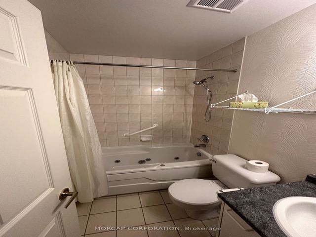 109 - 600 Eglinton Ave E