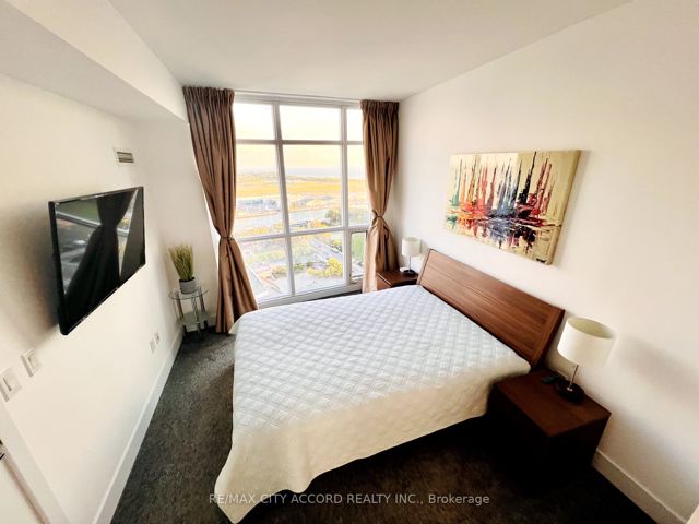 3112 - 38 Dan Leckie Way