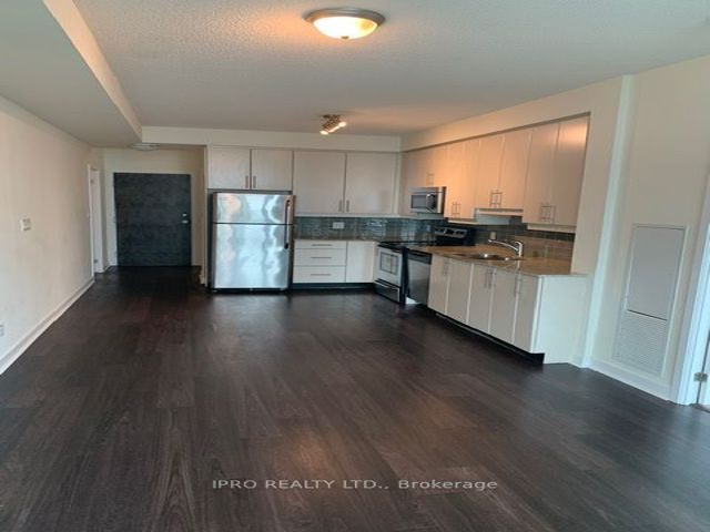 2209 - 33 Bay St