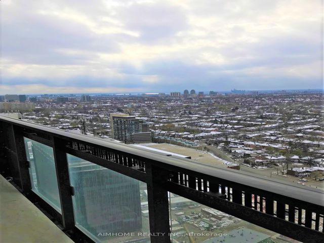 2703 - 8 Eglinton Ave E