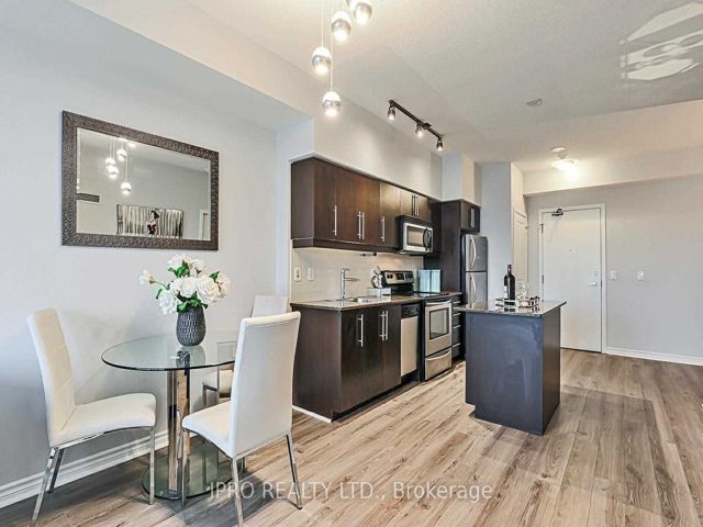 613 - 2885 Bayview Ave