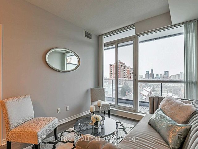 613 - 2885 Bayview Ave