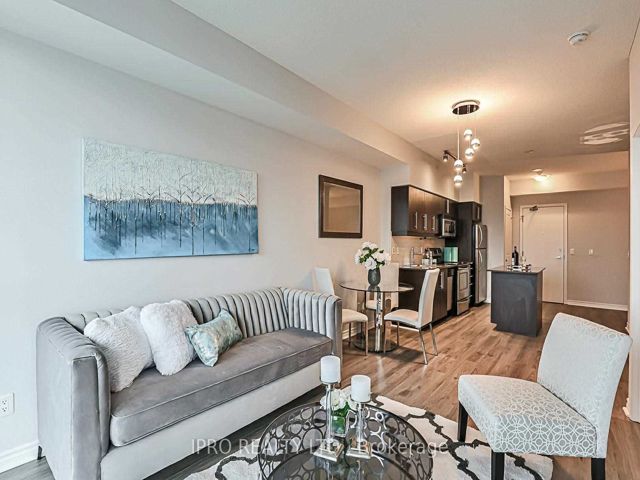 613 - 2885 Bayview Ave