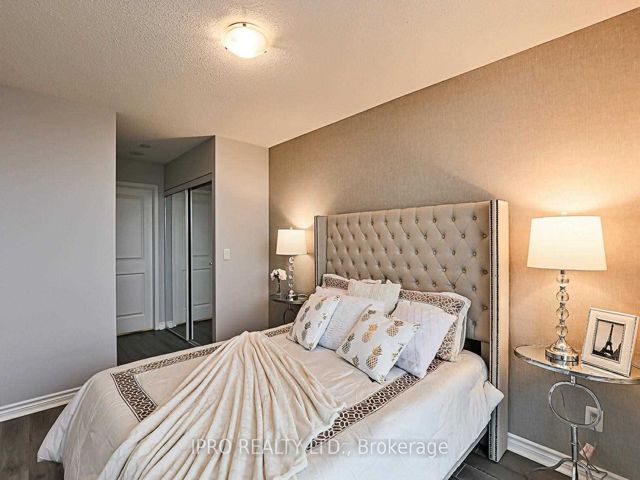 613 - 2885 Bayview Ave