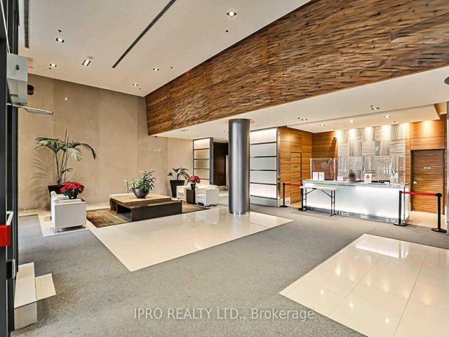 613 - 2885 Bayview Ave
