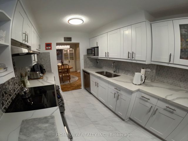 701 - 5 Old Sheppard Ave
