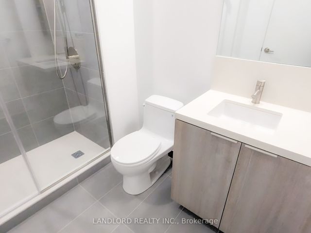 201 - 2020 Bathurst St