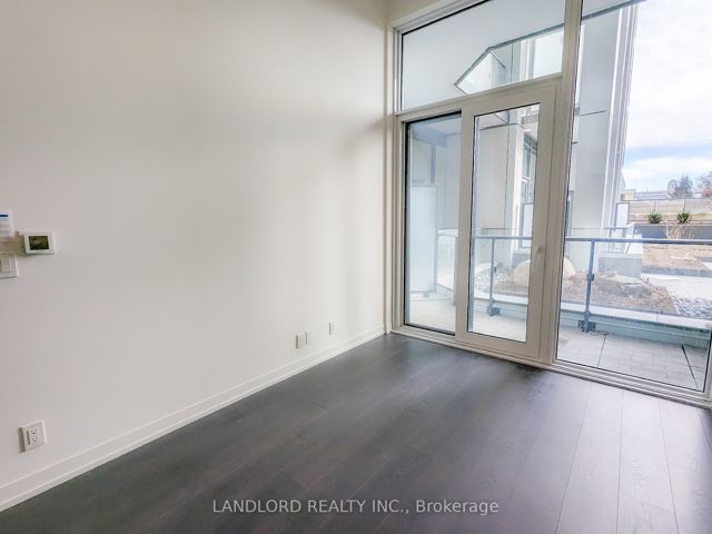 201 - 2020 Bathurst St