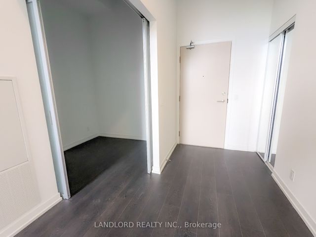 201 - 2020 Bathurst St