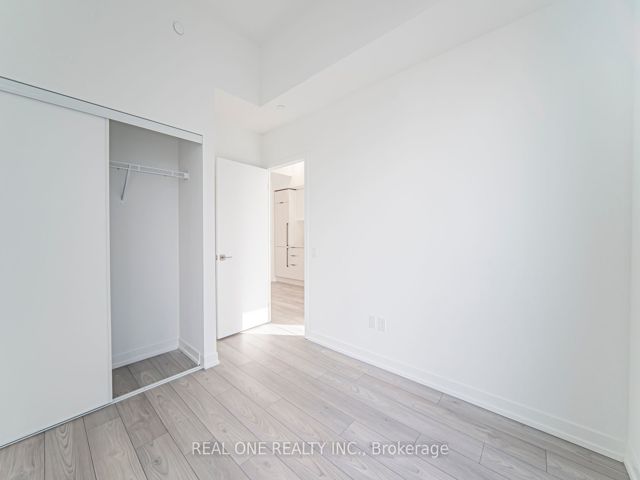 2105 - 82 Dalhousie St