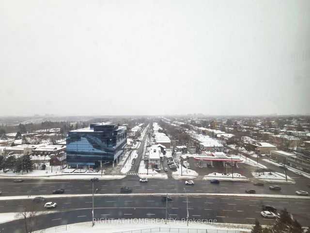 1706 - 28 Harrison Garden Blvd