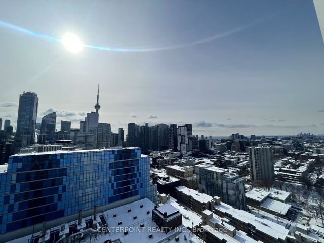 2717 - 230 Simcoe St