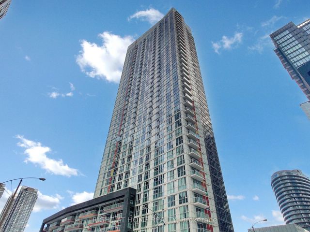 1610 - 85 Queens Wharf Rd