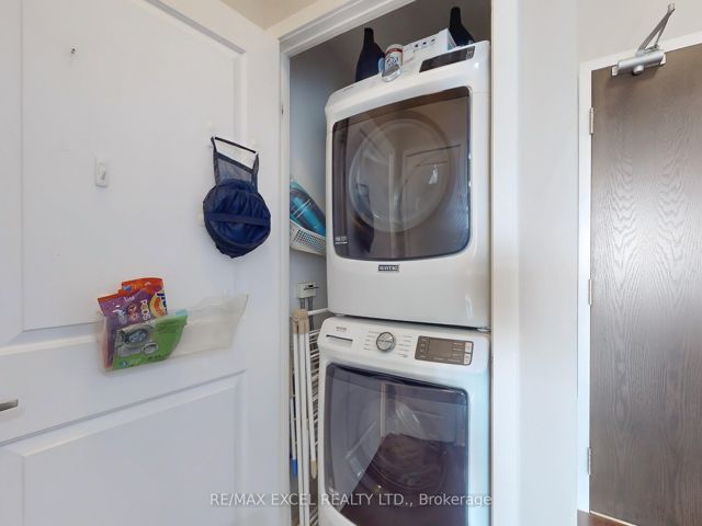 706 - 26 Norton Ave