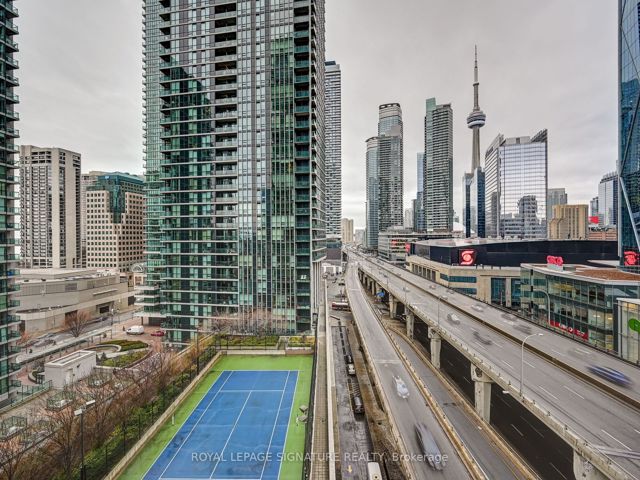 1202 - 16 Yonge St