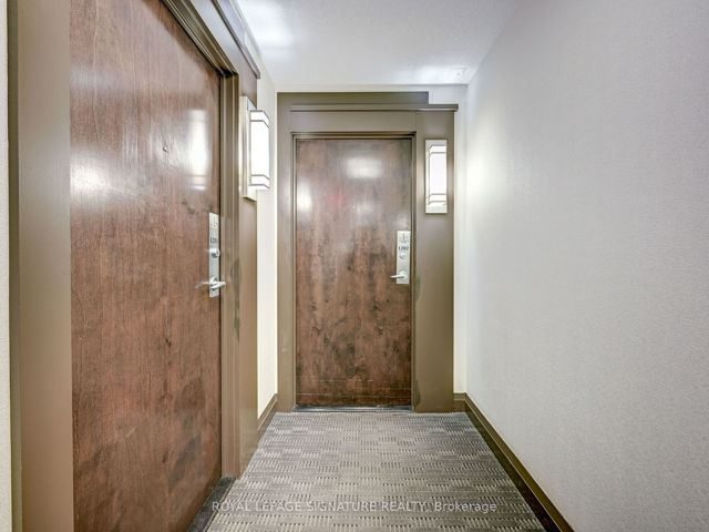 1202 - 16 Yonge St