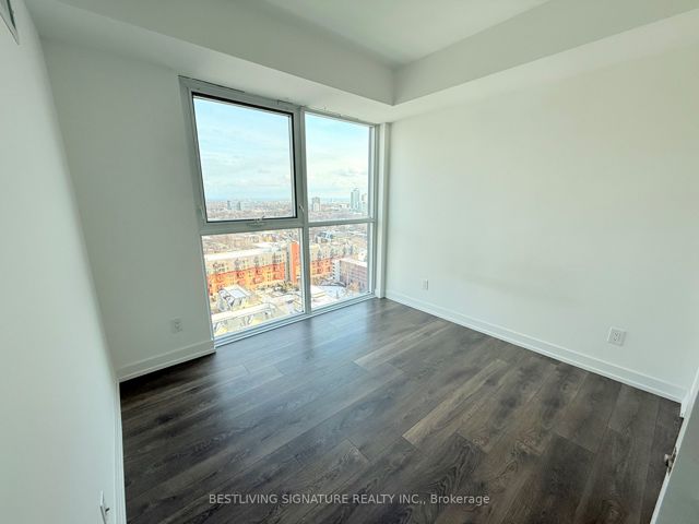 1803 - 159 Wellesley St E