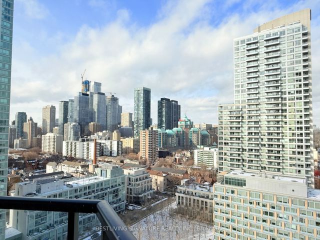 1803 - 159 Wellesley St E