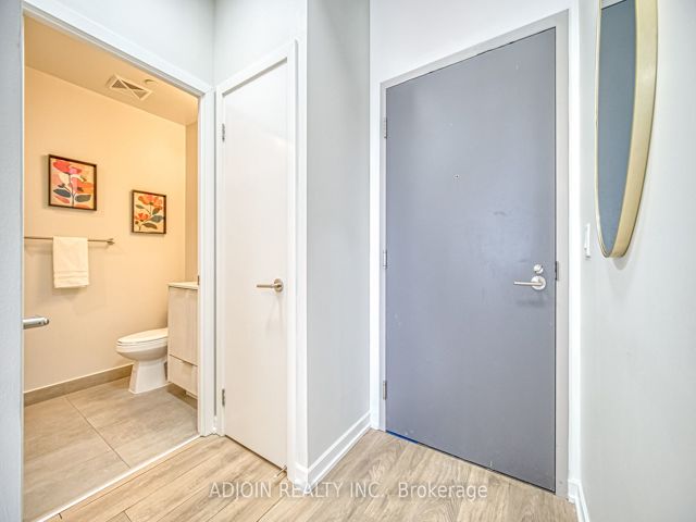 317 - 32 Forest Manor Rd