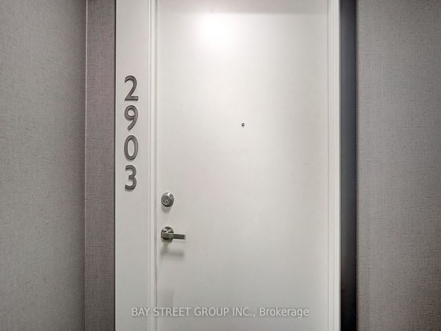 2903 - 15 Grenville St