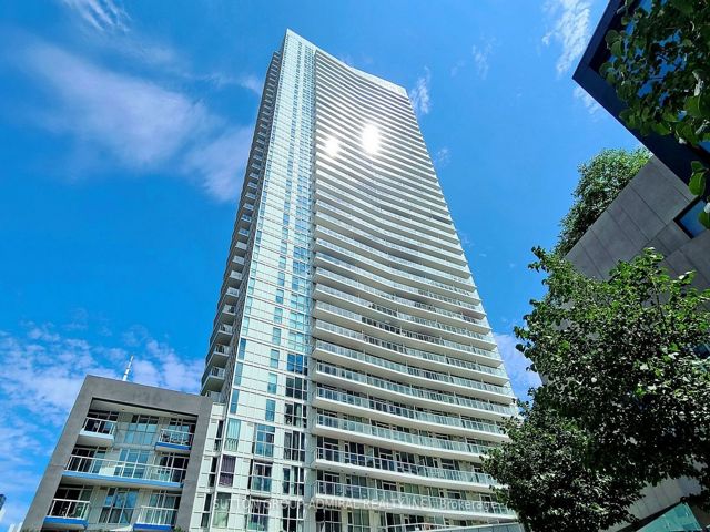 4012 - 75 Queens Wharf Rd