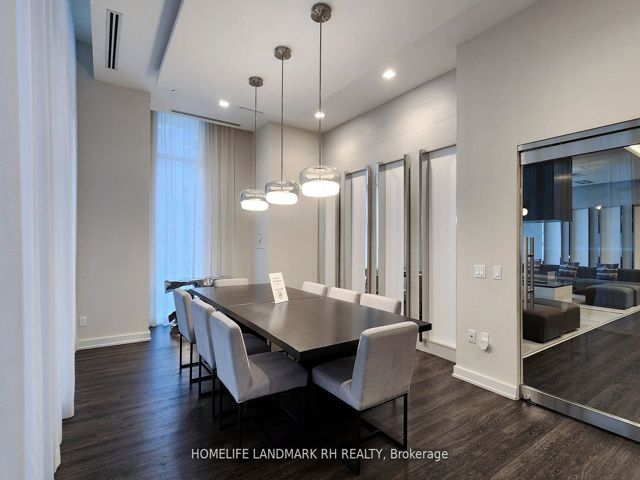 403 - 5180 Yonge St