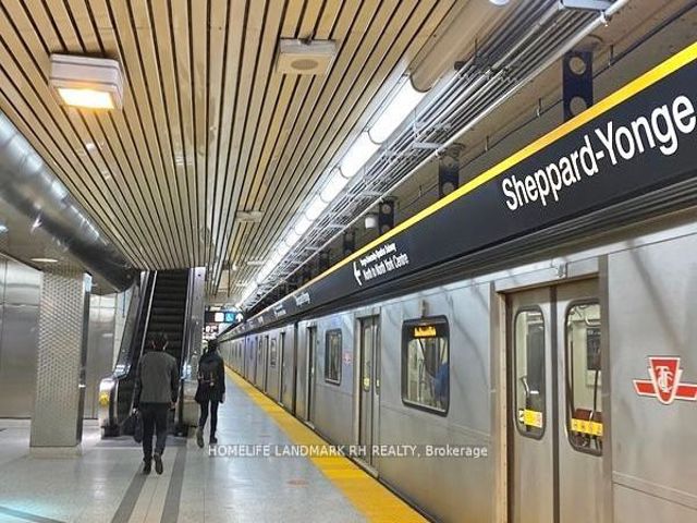 403 - 5180 Yonge St