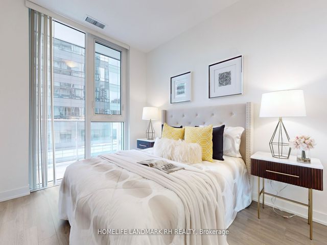 403 - 5180 Yonge St