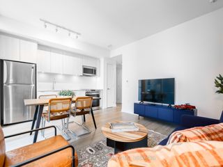 1108 - 357 King St W