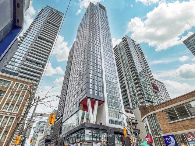1108 - 357 King St W