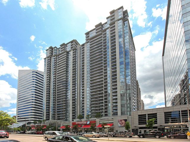 2210 - 4978 Yonge St