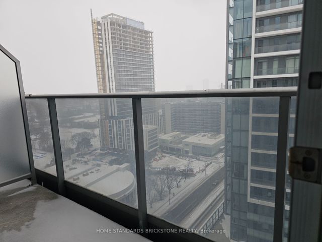 2301 - 5793 Yonge St E