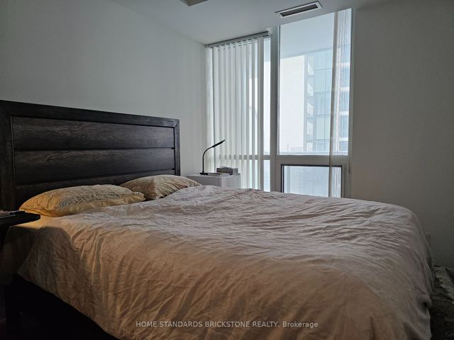2301 - 5793 Yonge St E