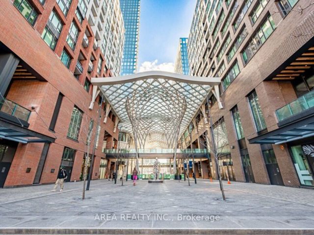 1406 - 470 Front St W