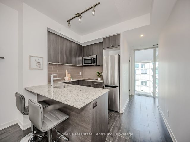523 - 18 Rean Dr
