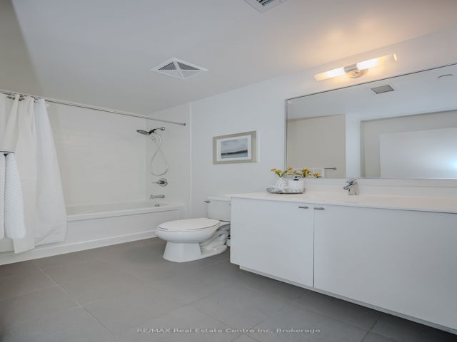 523 - 18 Rean Dr