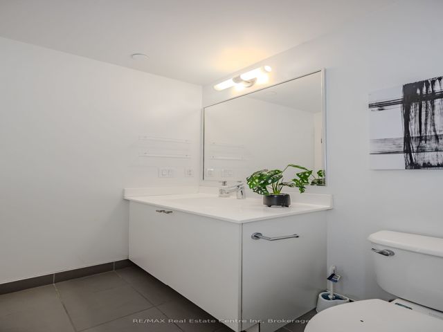 523 - 18 Rean Dr
