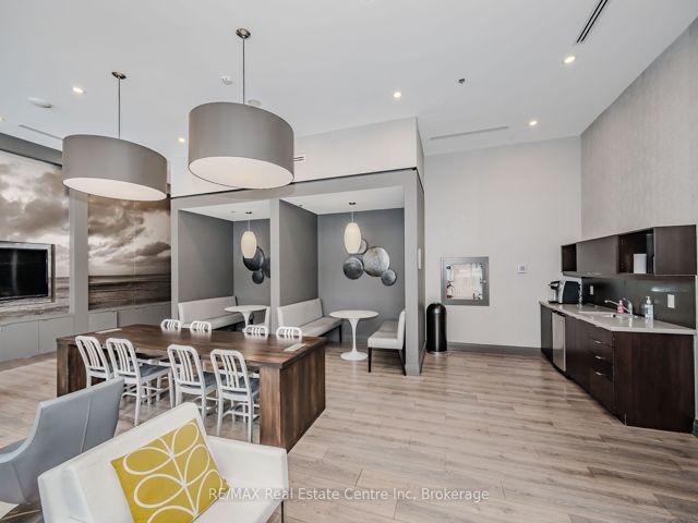523 - 18 Rean Dr