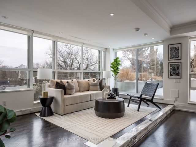 505 - 4 Lowther Ave
