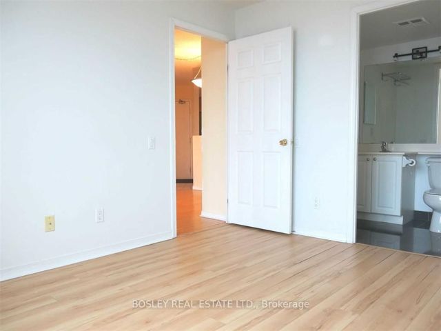 2706 - 33 Empress Ave
