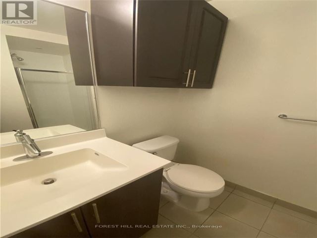 305 - 17 Kenaston Gdns