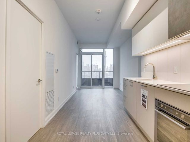 2320 - 19 Western Battery Rd