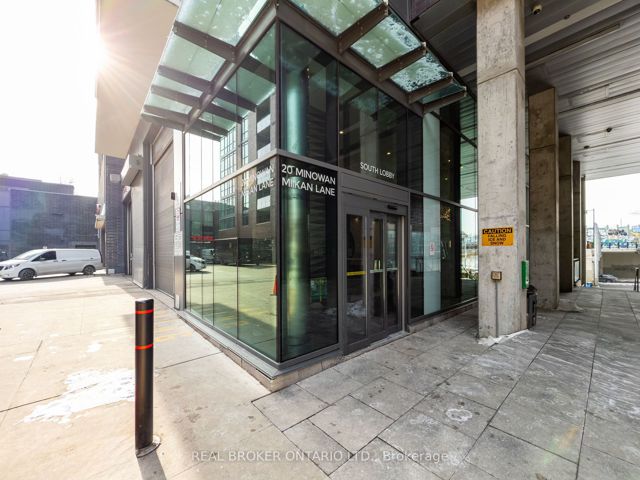 703 - 20 Minowan Miikan Lane
