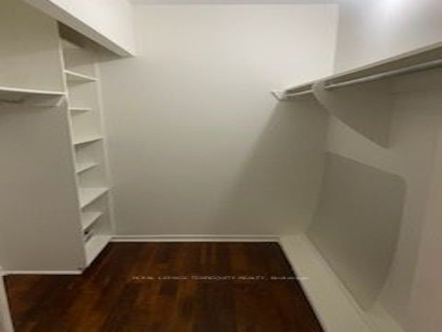 3234 - 33 Harbour Sq