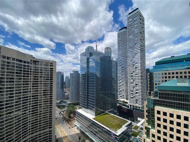 3234 - 33 Harbour Sq