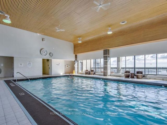 3234 - 33 Harbour Sq