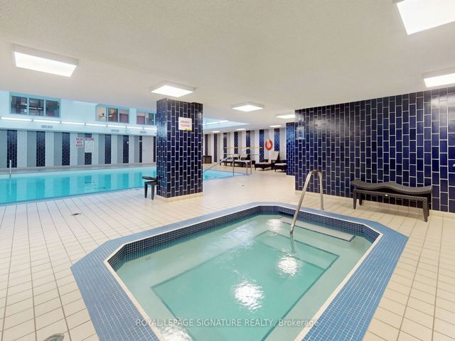 1107 - 360 Bloor St E