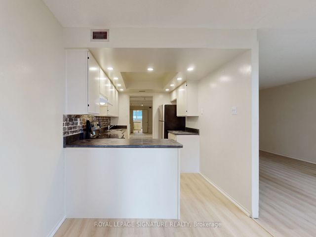 1107 - 360 Bloor St E
