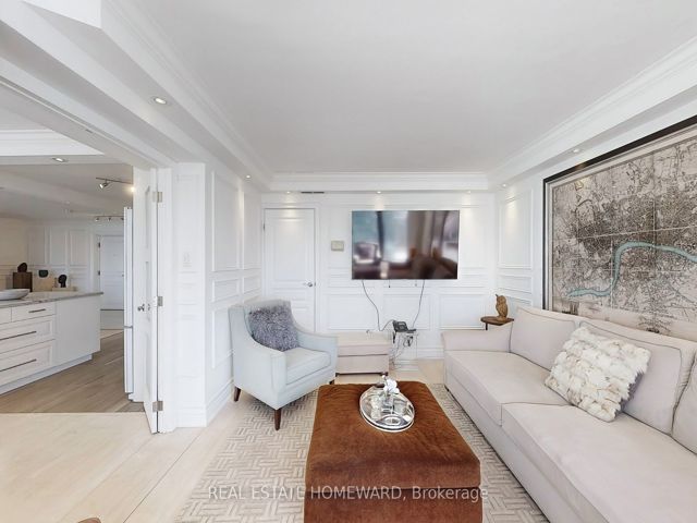 1404 - 65 Harbour Sq