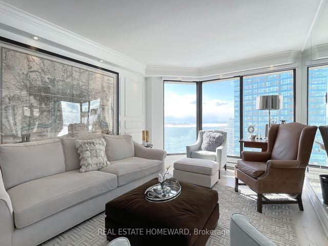 1404 - 65 Harbour Sq